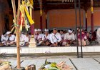 MENINGKATKAN-KUALITAS-KEIMANAN-DALAM-PENGABDIAN-KEPADA-POLRI,-PERSONEL-PNPP-POLRES-MANGGARAI-YANG-BERAGAMA-HINDU-LAKSANAKAN-IBADAH-HARI-SUCI-GALUNGAN-DI-PURA-AGUNG-WASO-GIRI--NATHA--RUTENG