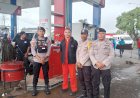 ISU-KELANGKAAN-BBM-PICU-ANTRIAN-PANJANG-DAN-KEMACETAN-—-“UNTUNG-ADA-POLISI”