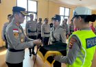 Kapolres-Manggarai-Pimpin-Upacara-Penyerahan-Jabatan-Kasat-Lantas