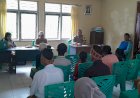 BHABINKAMTIBMAS-DESA-BUAR-MONITOR-PENYALURAN-BLT-DANA-DESA-SERTA-SAMPAIKAN-HIMBAUAN-KAMTIBMAS-KEPADA-MASYARAKAT