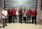 POLRES-MANGGARAI-LIMPAHKAN-TERSANGKA--L.D--DAN--G.L.A.A--BESERTA-BARANG-BUKTI-KASUS-DUGAAN-KORUPSI-PEMBANGUNAN-GEDUNG-RAWAT-INAP-RSUD-RUTENG-KE-KEJAKSAAN