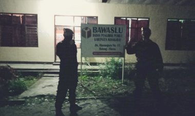 Jelang-Pilkada-2020,-Sat-Samapta-Polres-Manggarai-Laksanakan-Patroli.