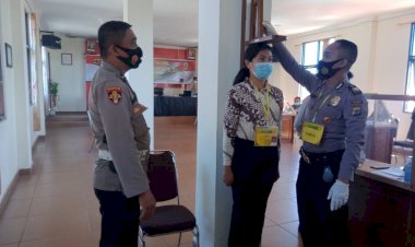 Pemeriksaan-Administrasi-Awal-Penerimaan-Anggota-Polri-Di-Polres-Manggarai