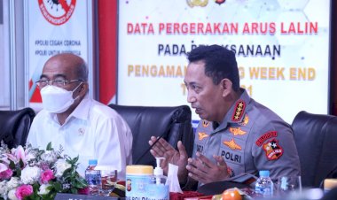 Tinjau-Pos-Terpadu-Cikopo,-Kapolri-Paparkan-Dua-Hal-yang-Harus-Diantisipasi-Hadapi-Libur-Nataru