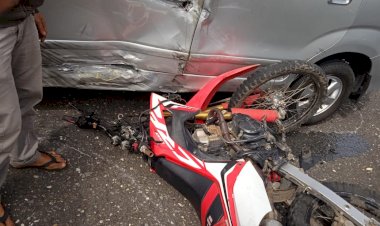 Kecelakaan-Lalu-Lintas-Honda-CRF-Vs-Toyota-Avansa