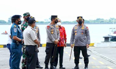 Tinjau-Pelabuhan-Benoa,-Kapolri-Minta-Proses-Prokes-Hingga-Karantina-PPLN-Diperketat