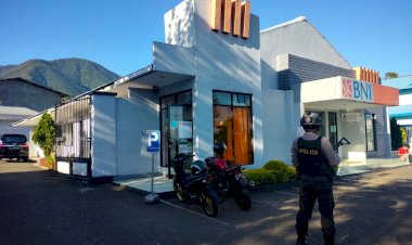 Pengamanan-Obyek-Vital-Oleh-Satuan-Samapta-Polres-Manggarai