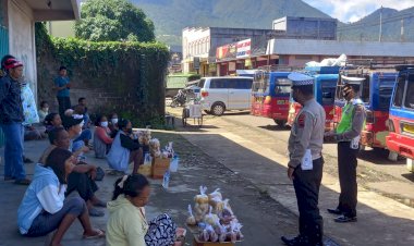 HIMBAUAN-KAMSELTIBCAR-LANTAS-DAN-PROTOKOL-KESEHATAN-DI-SEPUTARAN-KOTA-RUTENG