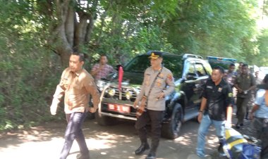 Dampingi-Bupati-Manggarai,-AKBP-Edwin-Curi-Kesempatan-Laksanakan-Jumat-Curhat