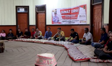 Jumat-Curhat,Polres-Manggarai-Sambangi-Rumah-Gendang-Tenda