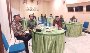 Waka-Polres-Manggarai-Hadiri-Kegiatan-Nonton-Bareng-Pemberian-Apresiasi-Kasad-Award-Bersama-Merawat-Bangsa