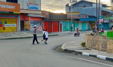 Satlantas-Polres-Manggarai-Pastikan-Keamanan,-Keselamatan,-Ketertiban-dan-kelancaran-arus-lalu-lintas-di-Ruteng.