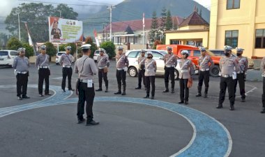 Sat-Lantas-Polres-Manggarai-Gelar-Apel-Pagi-untuk-Persiapan-Pelaksanaan-Gatur-Pagi