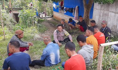 Aipda-Emilius-Johan,-Bhabinkamtibmas-Desa-Nao,-Kec.-Satar-Mese-Utara-Lakukan-Kegiatan-Pencegahan-TPPO,-Kebakaran-Hutan-dan-Lahan,-serta-Penggalangan-Kamtibmas-di-Langke-Majok-Desa-Nao