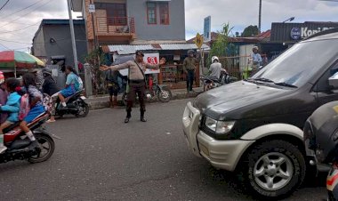 Patroli-Anggota-Samapta-Polres-Manggarai-guna-Meningkatkan-Keamanan-dan-Ketertiban-di-Kota-Ruteng