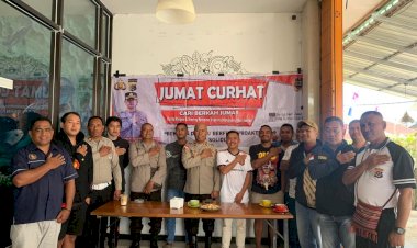 Kegiatan-Jumat-Curhat-Polres-Manggarai:-Masyarakat-Bersama-Polri-Berdiskusi-tentang-Solusi-Kamtibmas