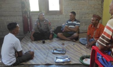 Bhabinkamtibmas-BRIPKA-Adrianus-G-Suman-Ajak-Masyarakat-Wae-Ri'i-untuk-Cegah-TPPO,-HPR,-dan-Karhutla