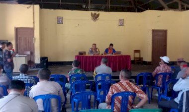 Satuan-Binmas-Polres-Manggarai-Sosialisasikan-Pentingnya-Mengaktifkan-Kembali-Poskamling