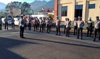 Gatur-Pagi-Satuan-Lalu-Lintas-Polres-Manggarai-Siapkan-Pelayanan-Terbaik-untuk-Masyarakat