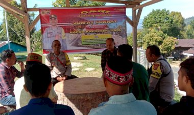 Giat-Jum'at-Curhat:-Kapolsek-Cibal-Berdialog-dengan-Warga-Desa-Latung