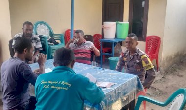 Bhabinkamtibmas-Aipda-Adi-Jakar-Gencar-Sosialisasi-Pencegahan-Kejahatan-dan-Keselamatan-di-Kecamatan-Langke-Rembong