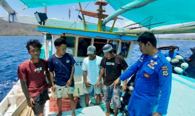 Giat-Patroli-dan-Pemeriksaan-Kapal-oleh-Sat.-Polair-Polres-Manggarai