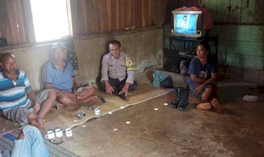 Bhabinkamtibmas-Kecamatan-Ruteng,-Bripka-Fransiskus-X.-N.-Janggur,-Sosialisasikan-Tiga-Pesan-Penting-kepada-Warga