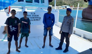 Satuan-Polair-Polres-Manggarai-amankan-kegiatan-di-Pelabuhan-Kedindi-Reo.