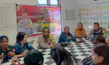 Giat-Jum'at-Curhat-di-Kantor-PT.-PNM-Mekaar-Unit-Cibal:-Kapolsek-Cibal-Responsif-Terhadap-Aspirasi-Warga