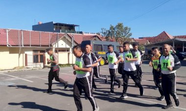 Meningkatkan-Kesiapan-Fisik-dan-Soliditas,-Personil-Polres-Manggarai-ikuti-Tes-Kesamaptaan-Jasmani