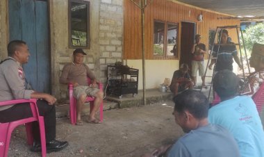 Bripka-Adrianus-G-Suman-Berikan-Himbauan-Kamtibmas-di-Desa-Golo-Cador,-Kecamatan-Wae-Ri'i