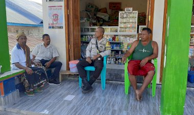 Bripka-Semris-Bell,-Bhabinkamtibmas-Kecamatan-Reok-Barat,-Himbau-Masyarakat-untuk-Waspada-Terhadap-Tindak-Pidana-Perdagangan-Orang,-Karhutla,-dan-HPR