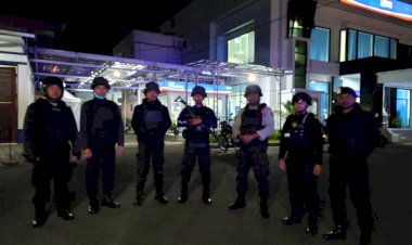 Anggota-Samapta-Polres-Manggarai-Gelar-Patroli-Perintis-Presisi-di-Kota-Ruteng