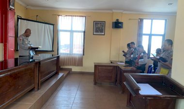 Kegiatan-Bimbingan-Rohani-Bagi-Anggota-Polri/PNS-Polri-Polres-Manggarai