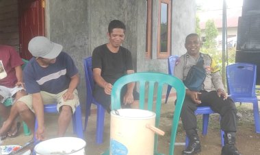 Bhabinkamtibmas-Kecamatan-Wae-Ri'i-Himbau-Masyarakat-di-Dusun-Lamba