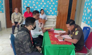 Berkas-dinyatakan-lengkap,-Satres-Narkoba-Polres-Manggarai-limpahkan-Tersangka-dan-Barang-Bukti-Kasus-memiliki,-menyimpan-dan-menggunakan-Obat-Psikotropika