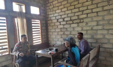 Bhabinkamtibmas-Sambangi-Warga-Binaan-untuk-Cegah-TPPO-dan-Himbau-Pencegahan-HPR-di-Desa-Bere,-Kecamatan-Cibal-Barat