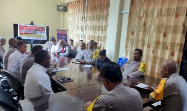Rapat-Anev-OMB-Turangga-2023-di-Polres-Manggarai-Bahas-Kesiapan-Operasi-Mantap-Brata-2024