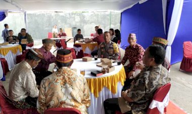 Bhabinkamtibmas-Hadiri-Acara-Syukuran-di-Kantor-PT.-Surya-Madistrindo-Cabang-Pos-Ruteng,-Sampaikan-Himbauan-Kamtibmas.