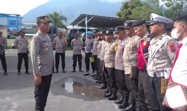 Operasi-Mantap-Brata:-Apel-Kesiapan-Pengamanan-Tahapan-Kampanye-Pemilu-2024-di-Polres-Manggarai