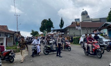 Giat-Satuan-Lalu-Lintas-Polres-Manggarai-dalam-Rangka-Pengamanan-Sholat-Jumat
