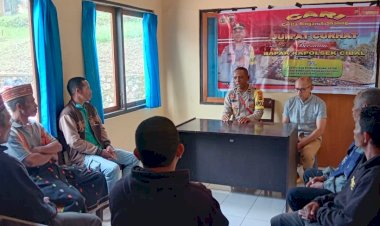 Jumat-Curhat-di-Polsek-Cibal:-Kapolsek-Pimpin-Dialog-dengan-Warga-Bangka-Ara