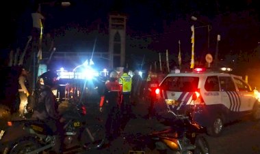 PATROLI-KRYD,-PAMTURLALIN,-DAN-HIMBAUAN-KAMSELTIBCAR-LANTAS-MENJELANG-NATAL-DAN-TAHUN-BARU-2024-DI-KOTA-RUTENG