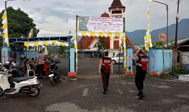 Patroli-Gabungan-dan-Pengecekan-Pengamanan-Gereja-Menjelang-Natal-di-Ruteng