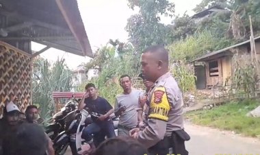 Patroli-dan-Himbauan-Kamtibmas-oleh-Aipda-Kornelius-Jemarus-di-Desa-Buar