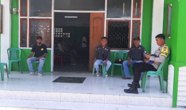 Operasi-Mantap-Brata:-Kapolsek-Reo-Pimpin-Personil-Polsek-Reo-dalam-Pengamanan-Kampanye-di-Dapil-NTT-IV.