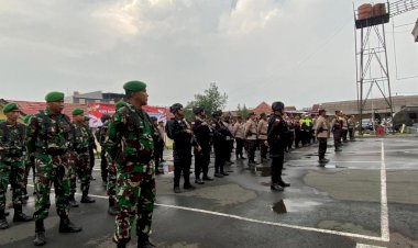 Polres-Manggarai-Gelar-Apel-Gabungan-Persiapan-Pengamanan-Malam-Pergantian-Tahun