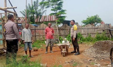 Bhabinkamtibmas-Ruteng-Himbau-Warga-Untuk-Menjaga-Kamtibmas