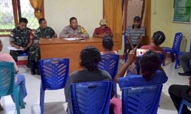 Sambang-Bhabinkamtibmas-dan-Babinsa-di-Desa-Wae-Mantang-Muwur:-Sosialisasi-Pencegahan-TPPO,-Bencana-Alam,-HPR,-Kenakalan-Remaja,-dan-Himbauan-Pemilu-Damai-2024