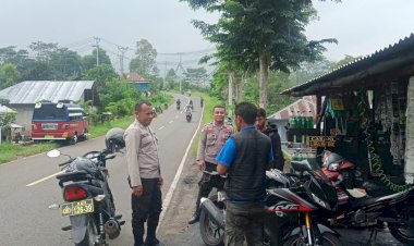 Bhabinkamtibmas-Kecamatan-Ruteng-Melakukan-Giat-Patroli-dan-Sosialisasi-Kamtibmas